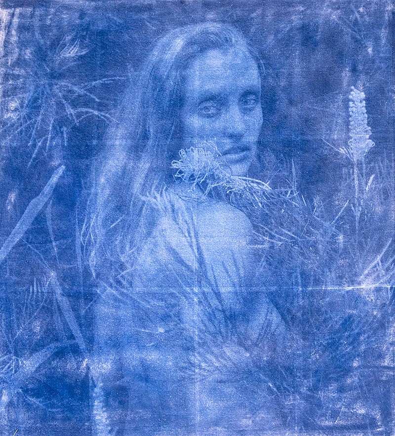 Itamar Freed, Untitled
2017, Cyanotype on fabric