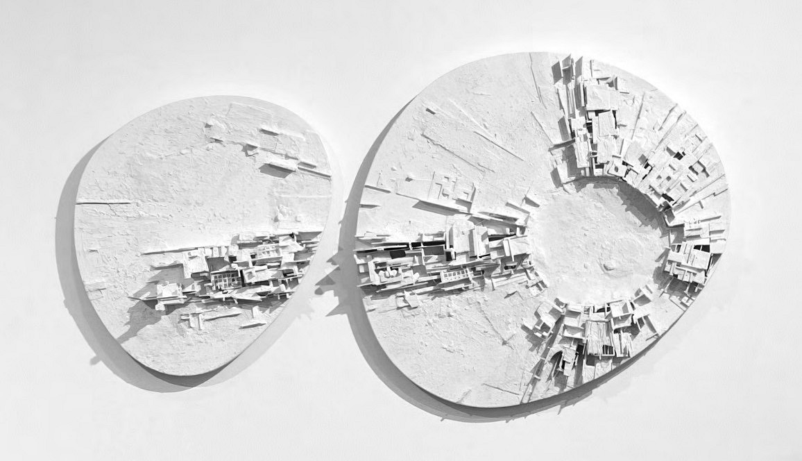 Amir Tomashov, Post Traumatic model no.23
2023, Wood, plaster, cardboard, linen and synthetic paint on MDF board